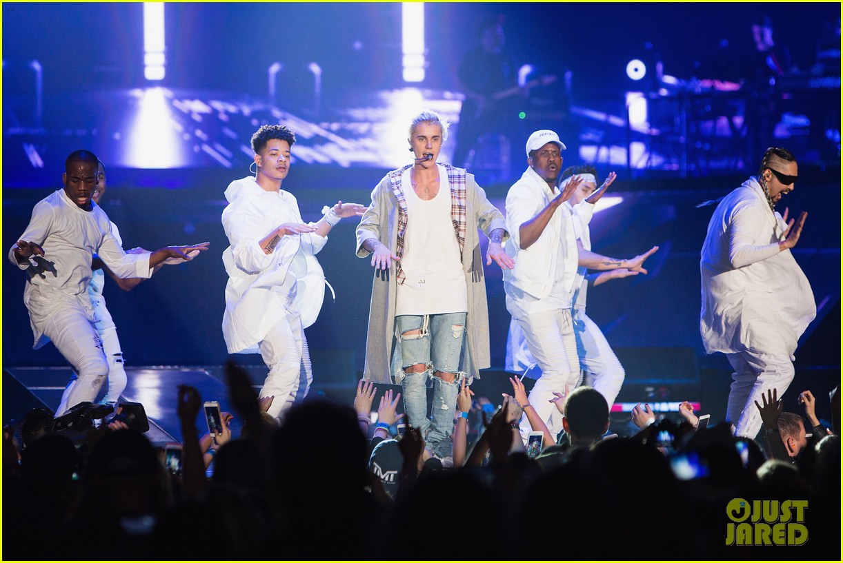 Justin Bieber Begins 'Purpose World Tour' in Seattle - Peep the Complete Set List!