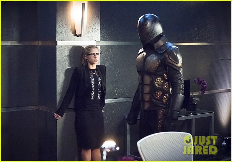 The Bug-Eyed Bandit Comes to 'Arrow' Tonight!