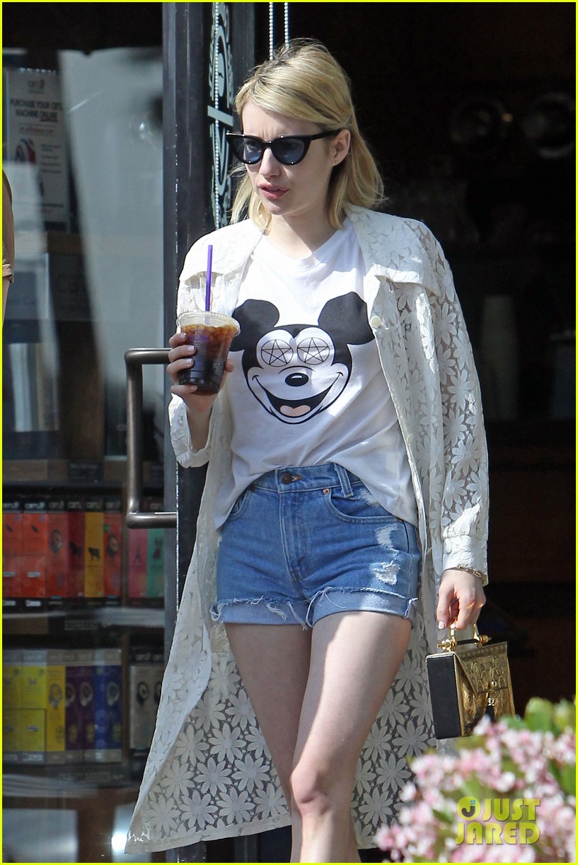 Evan Peters Grabs Coffee With Emma Roberts After 'X-Men: Apocalypse' Trailer Debut