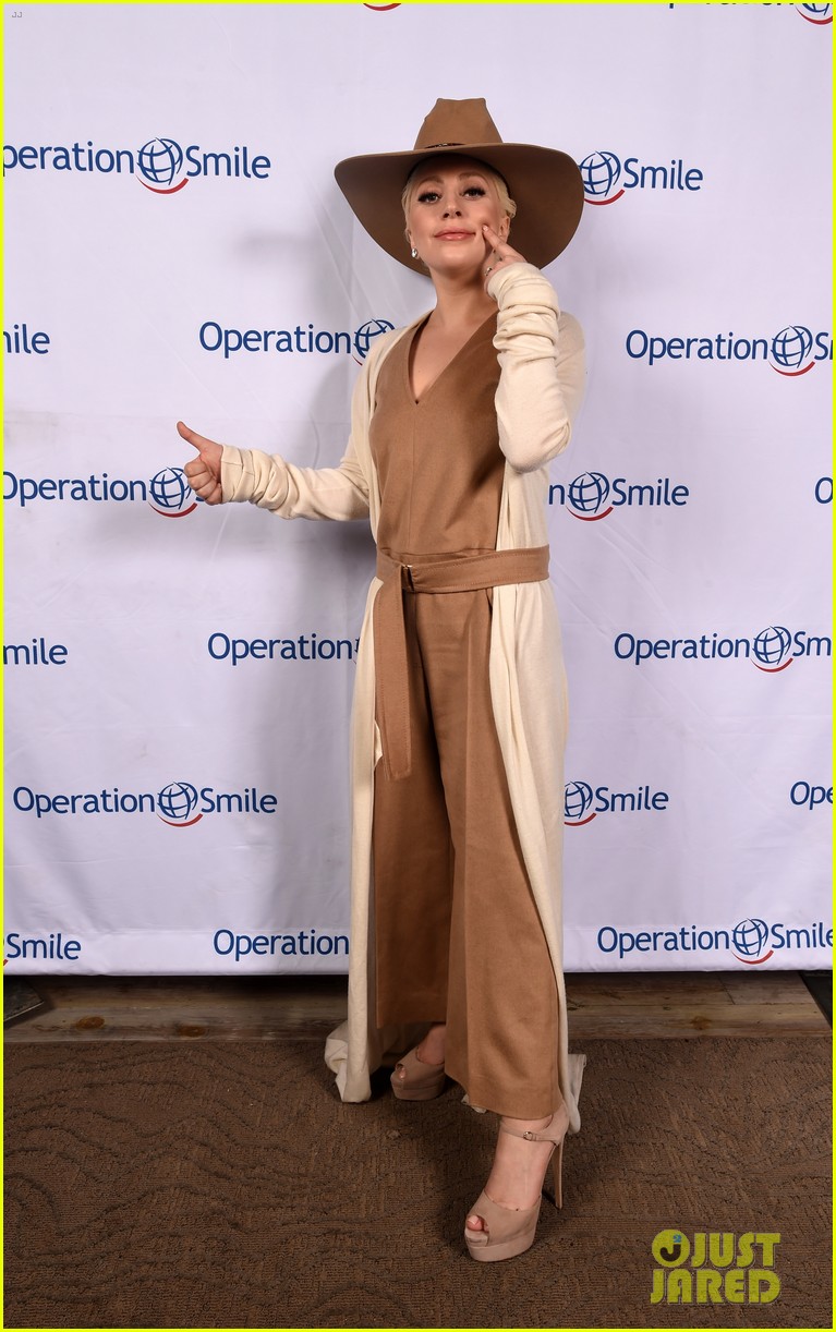 Julianne Hough Snowboards for Operation Smile!