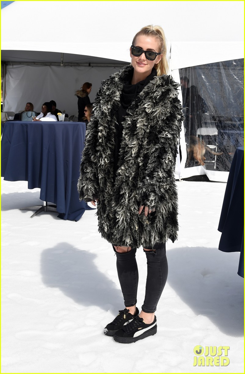 Julianne Hough Snowboards for Operation Smile!