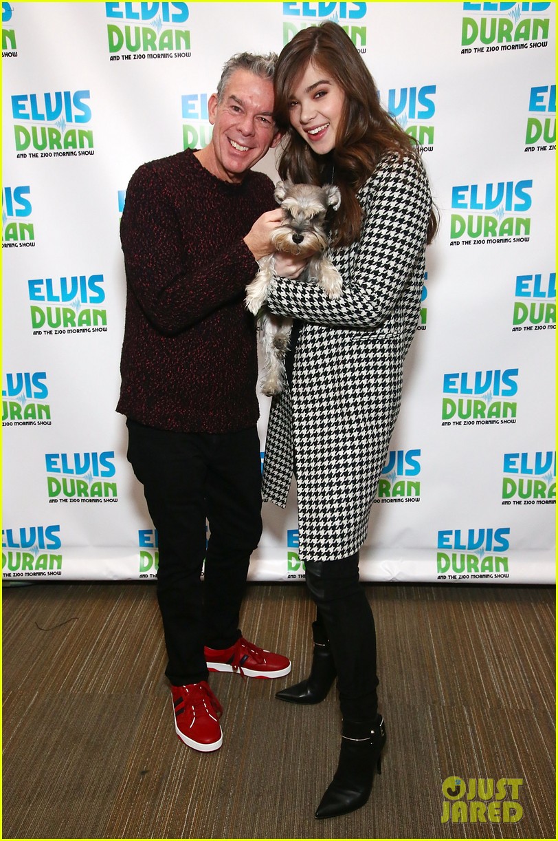Hailee Steinfeld Breaks Down 'Rock Bottom' on Z100 - Watch Her Performance Here!