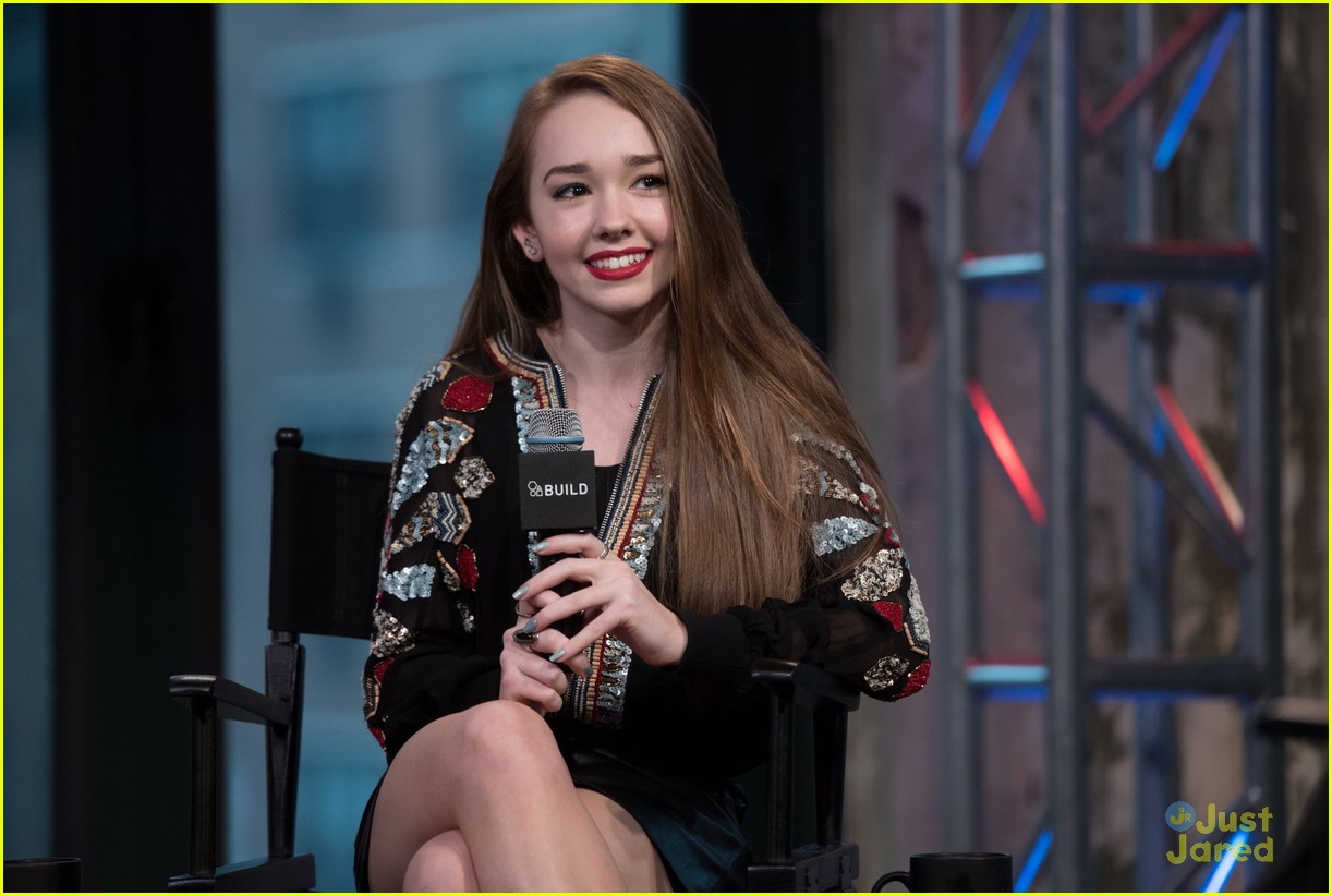 Holly Taylor Says Paige Feels Guilty This Season on 'The Americans'