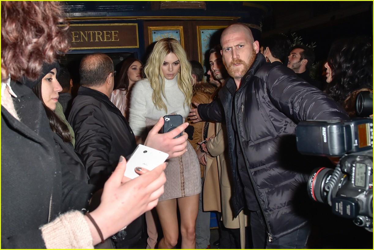 Kendall Jenner Defends Herself Against Pushy Photographer