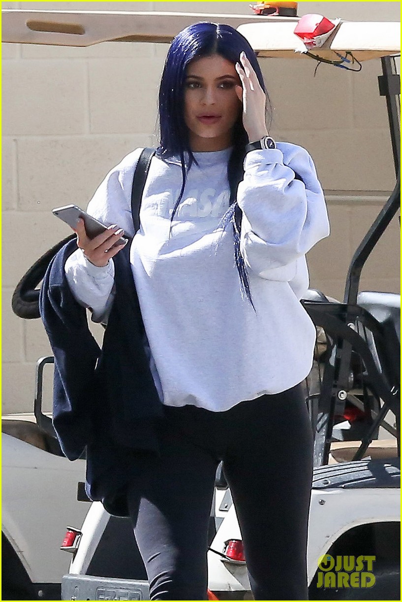 Kylie Jenner Debuts Midnight Blue Hair After Saying Her Hair Is Partially 'Destroyed'