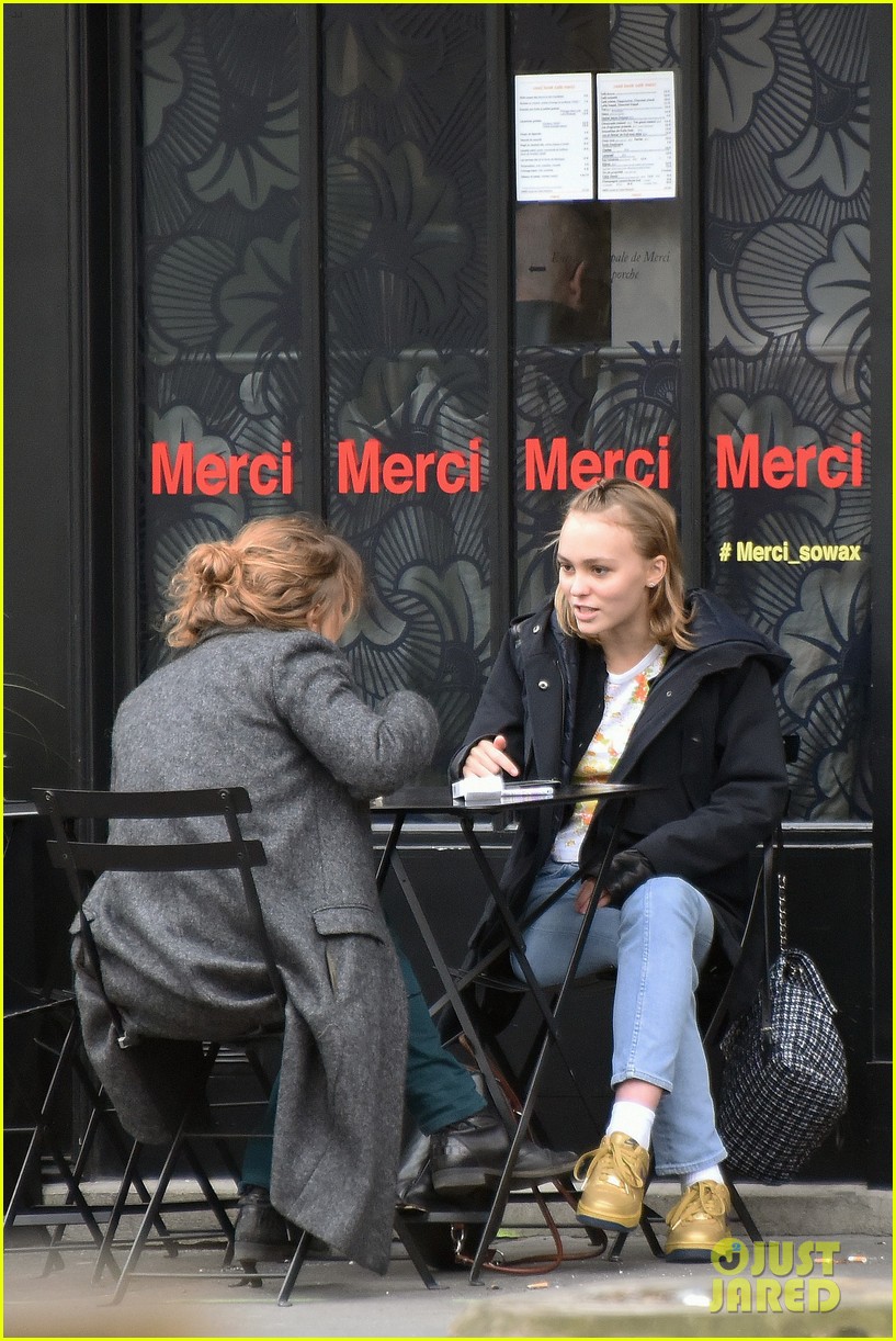 Lily-Rose Depp Lunches it Up in Paris!