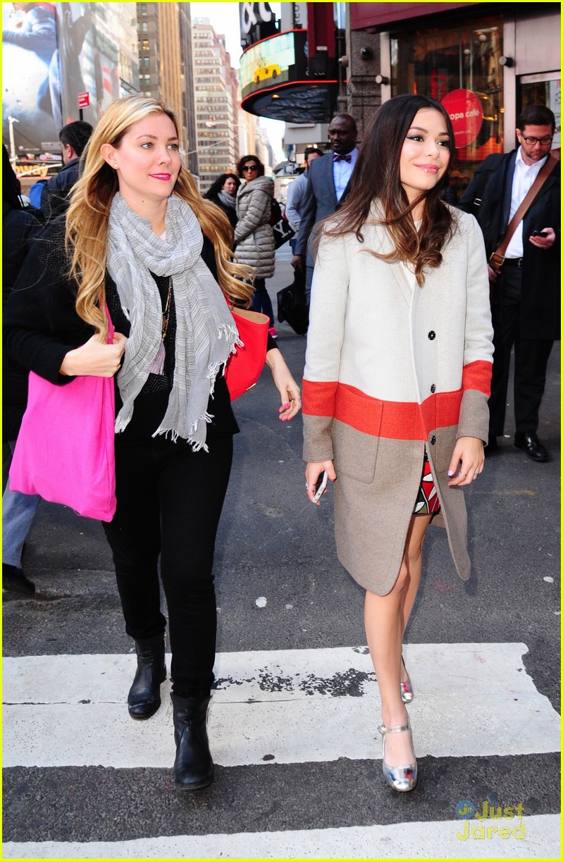 Miranda Cosgrove Sort Of Still Lives With Her Parents
