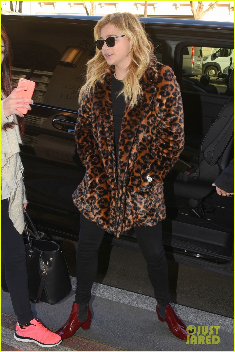 Chloe Moretz Shows Her Support for Hillary Clinton