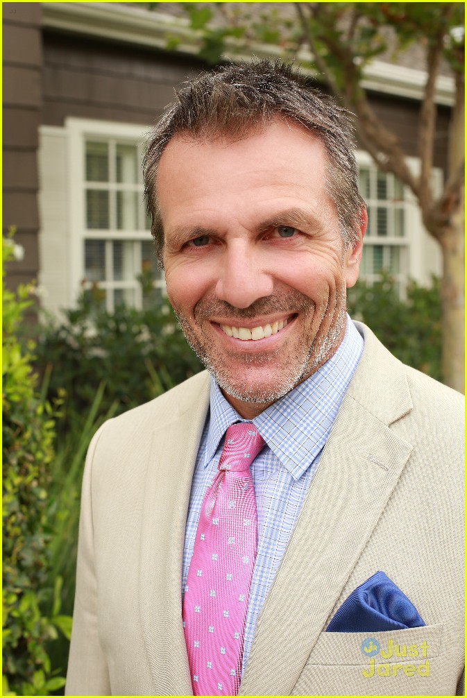 Aubrey Peeples Returns To 'Recovery Road' & Has Big News For Wes On Tonight's Episode