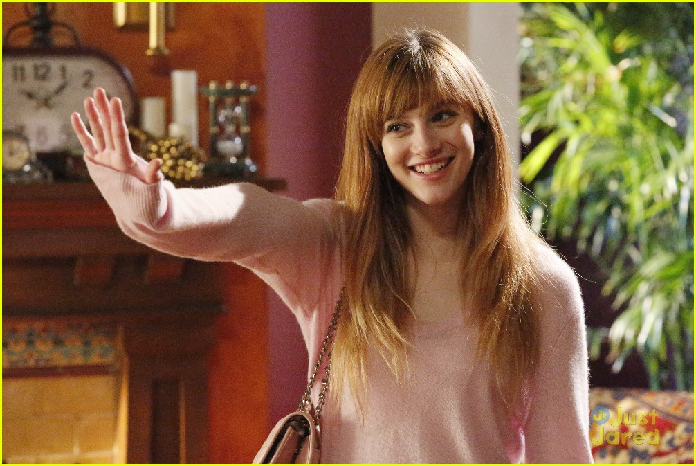 Aubrey Peeples Returns To 'Recovery Road' & Has Big News For Wes On Tonight's Episode