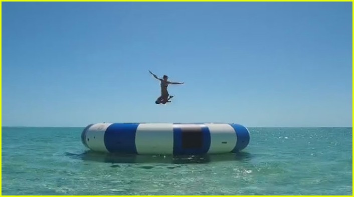 Taylor Swift Shows Off Bikini Body at Beach with Boyfriend Calvin Harris!