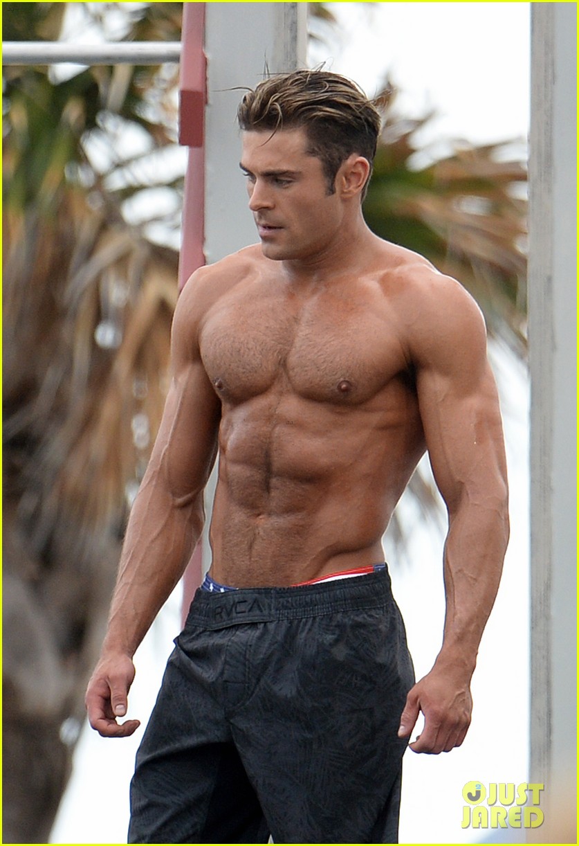 Zac Efron Puts His Chiseled Abs on Display for 'Baywatch' Obstacle Course