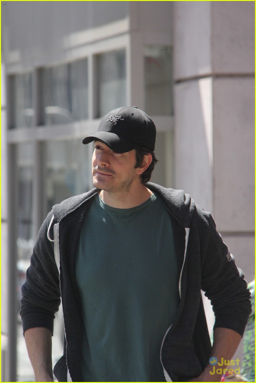 Legends of Tomorrow's Brandon Routh Enjoys Day Off in L.A.