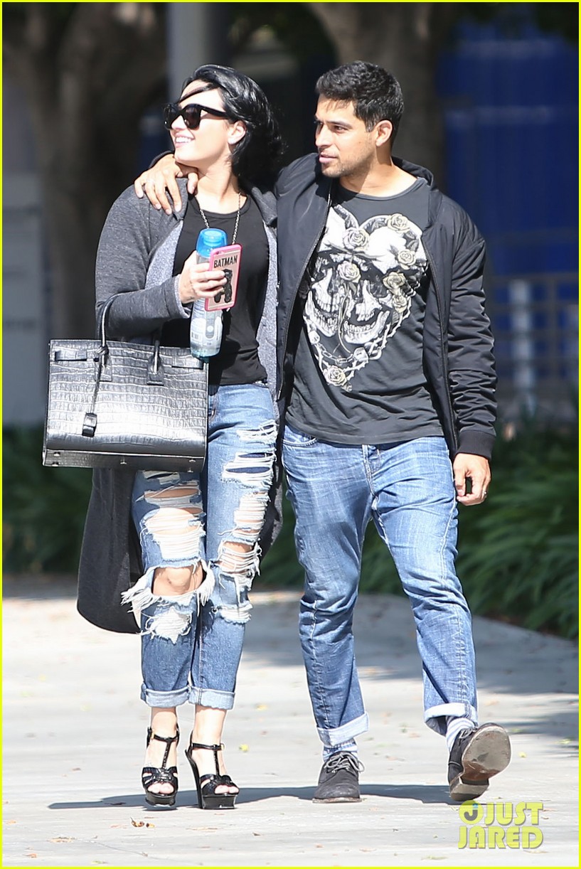 Demi Lovato Spends Time with Boyfriend Wilmer Valdderama After Announcing Miguel Collaboration