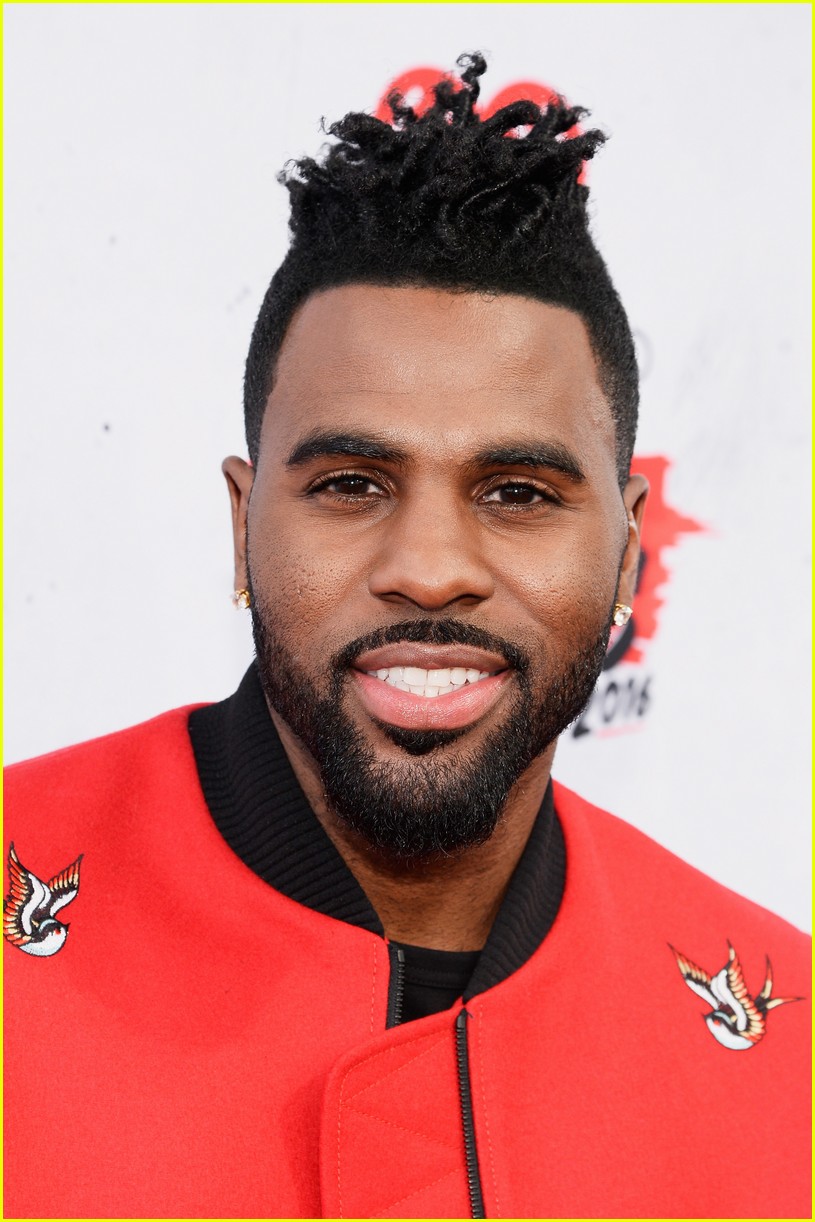 Jason Derulo Is Host, Performer & Nominee at iHeartRadio Music Awards 2016
