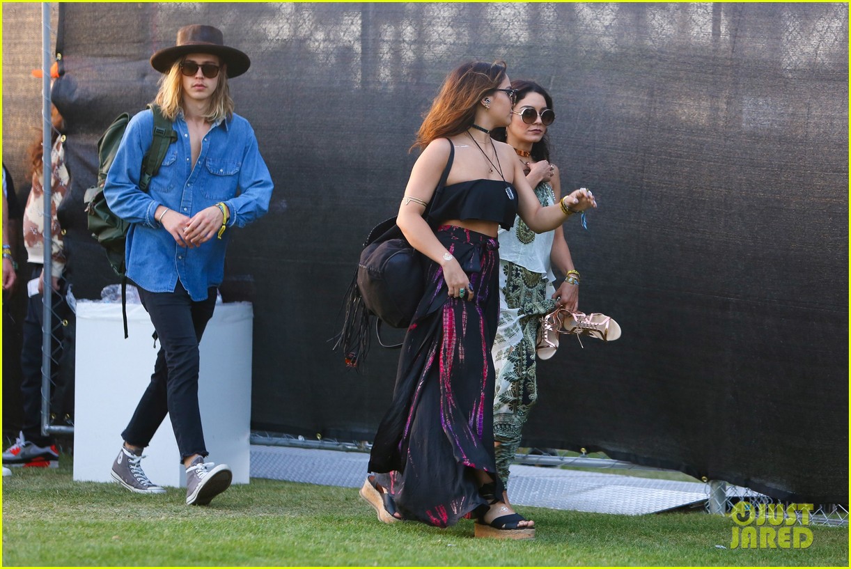 Vanessa Hudgens Hits Coachella 2016 with Boyfriend Austin Butler