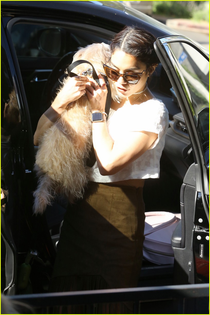 Vanessa Hudgens Stops to Pick Flowers With Sister Stella