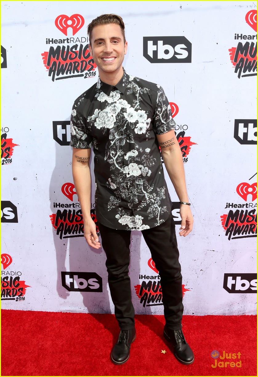 Jordyn Jones Joins Jake Paul & Jake Miller at iHeartRadio Music Awards 2016