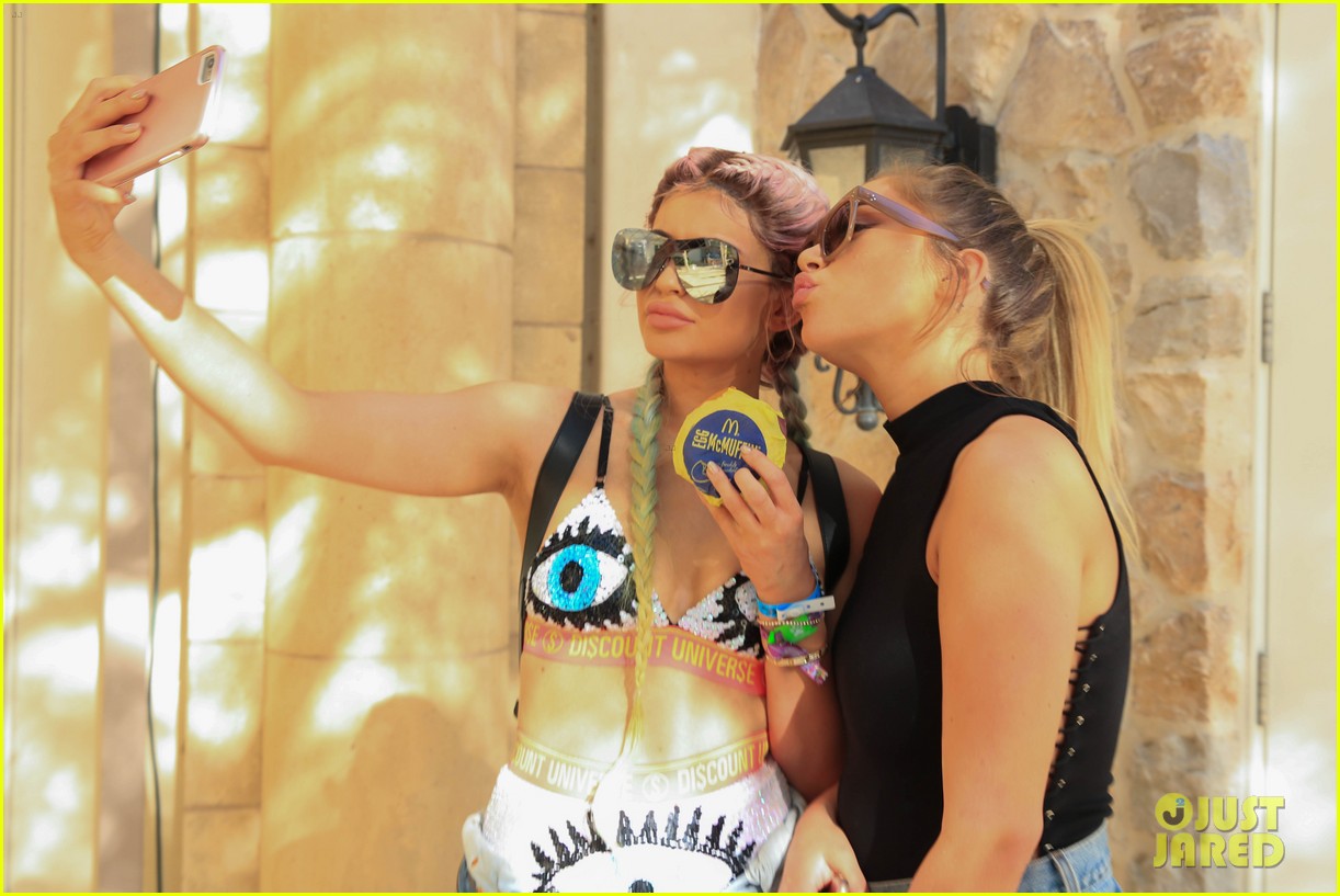 Kendall & Kylie Jenner Party with Bootsy Bellows at Coachella!
