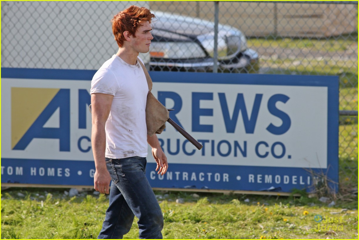 KJ Apa Goes Shirtless on 'Riverdale' Set - See The Pics!