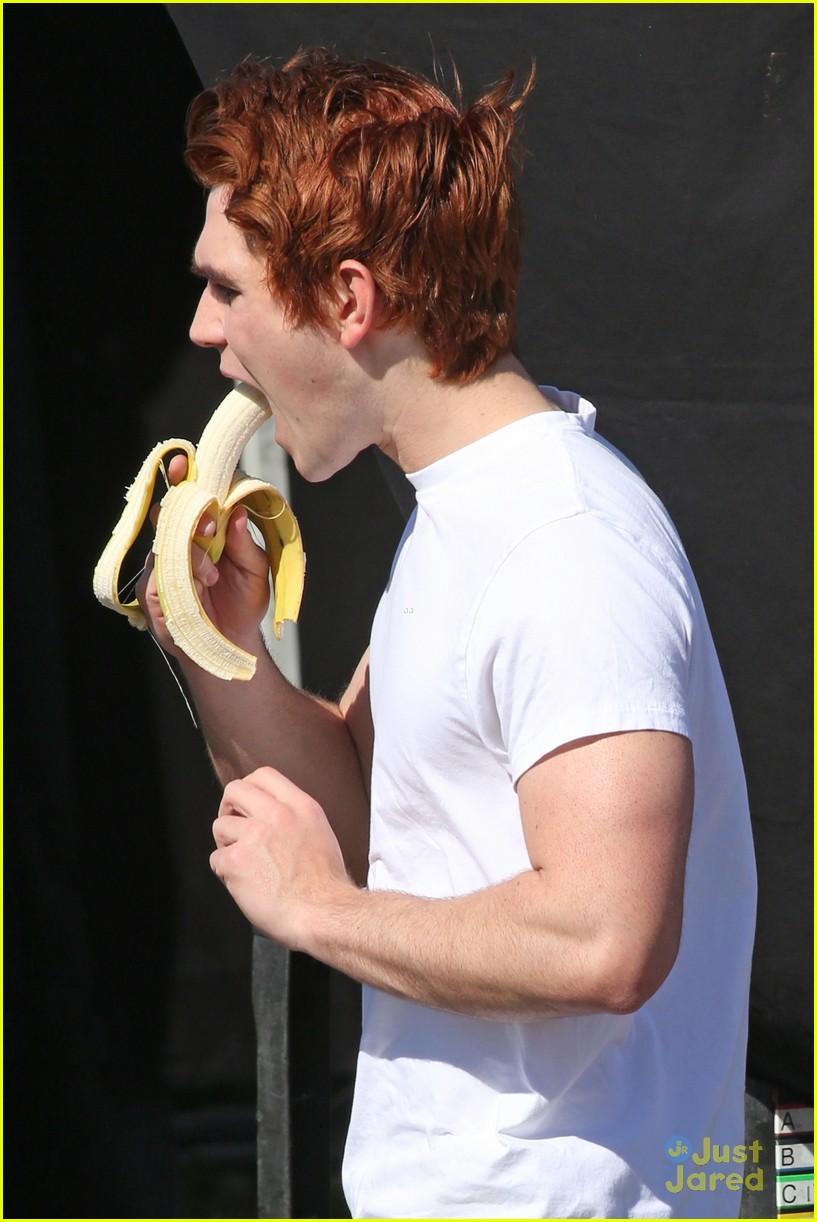 KJ Apa Goes Shirtless on 'Riverdale' Set - See The Pics!