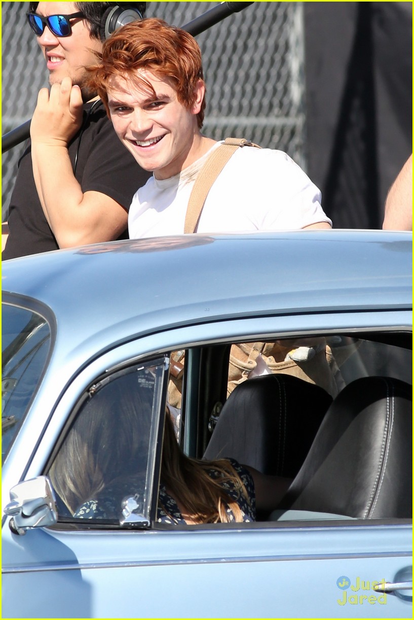 KJ Apa Goes Shirtless on 'Riverdale' Set - See The Pics!