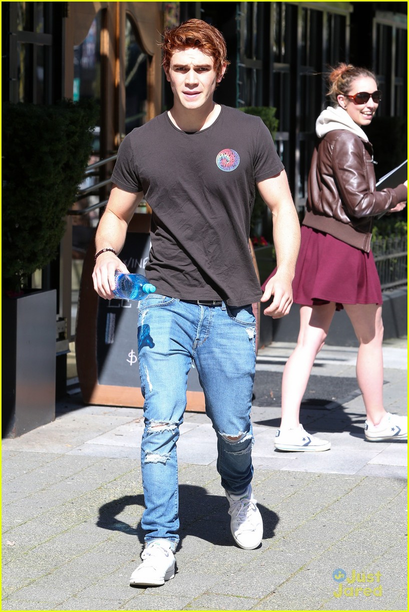 KJ Apa Goes Shirtless on 'Riverdale' Set - See The Pics!