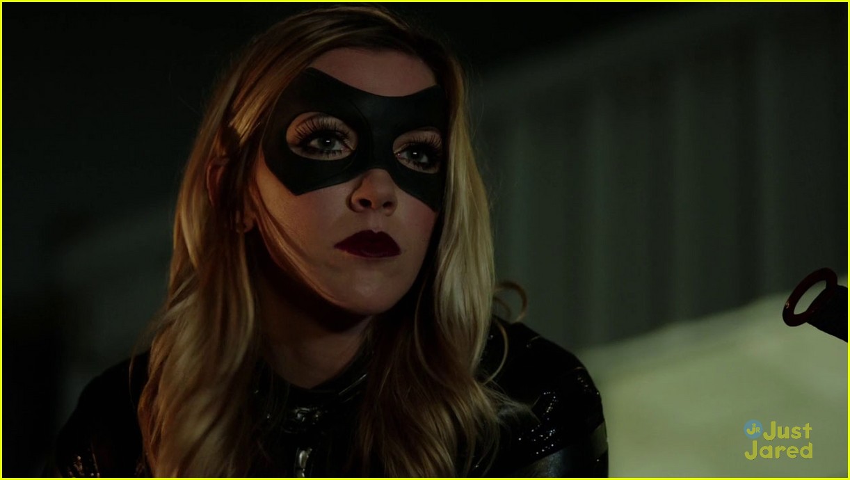 Fans Are Not Happy With Laurel Lance's Death on 'Arrow'