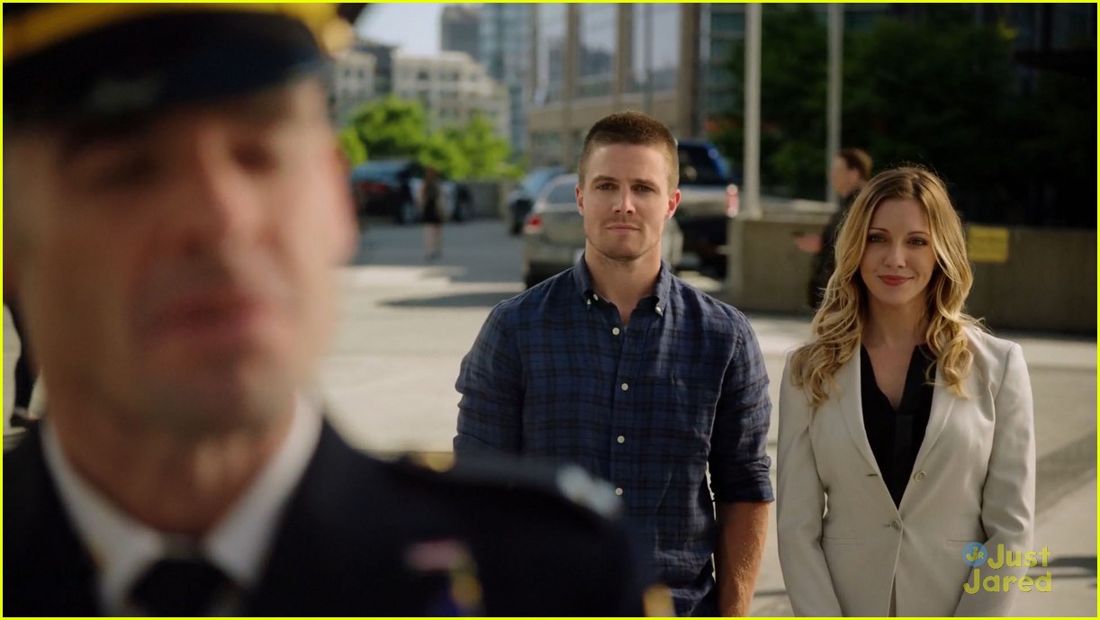 Fans Are Not Happy With Laurel Lance's Death on 'Arrow'