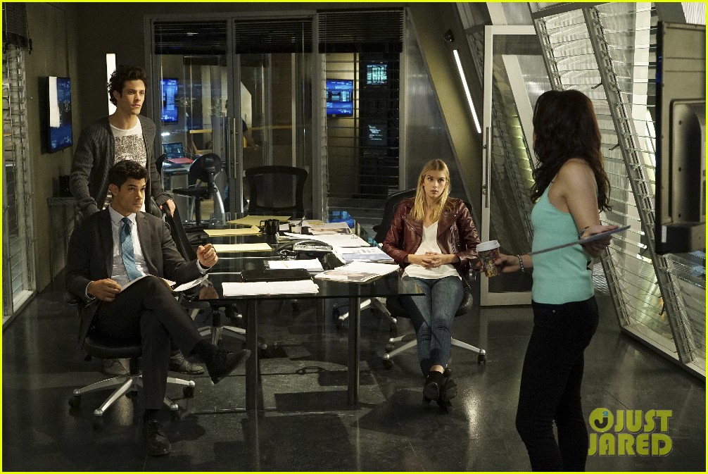 Logan Paul Guest Stars on Tonight's 'Stitchers'