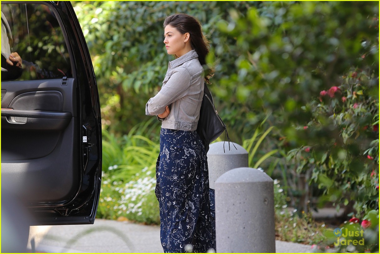 Louis Tomlinson & Danielle Campbell Step Out After Becoming Instagram Official
