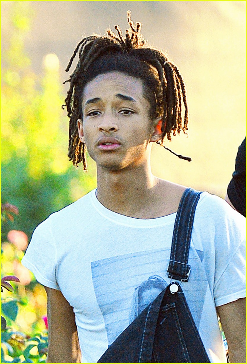 Jaden Smith Takes Romantic Rose Garden Stroll With Sarah Snyder