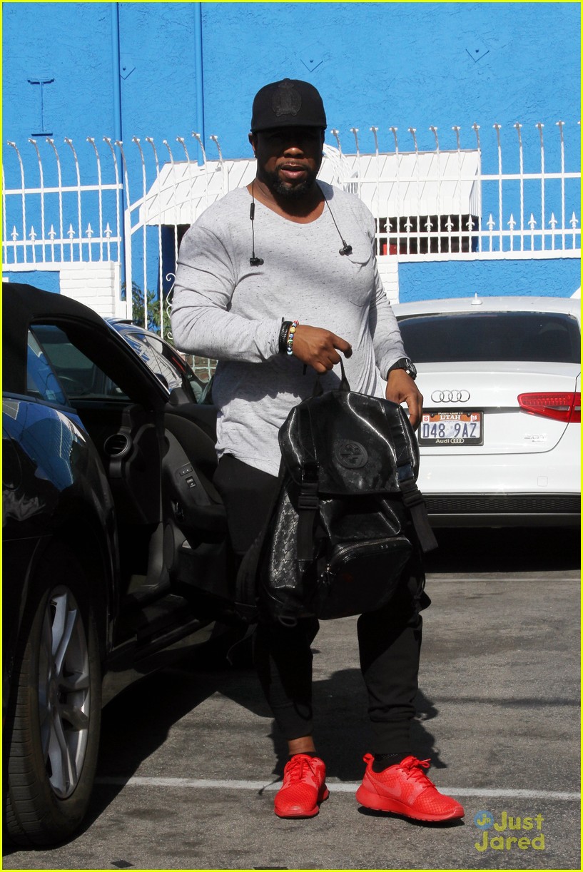 Lindsay Arnold & Wanya Morris Celebrate Their First 10's on DWTS