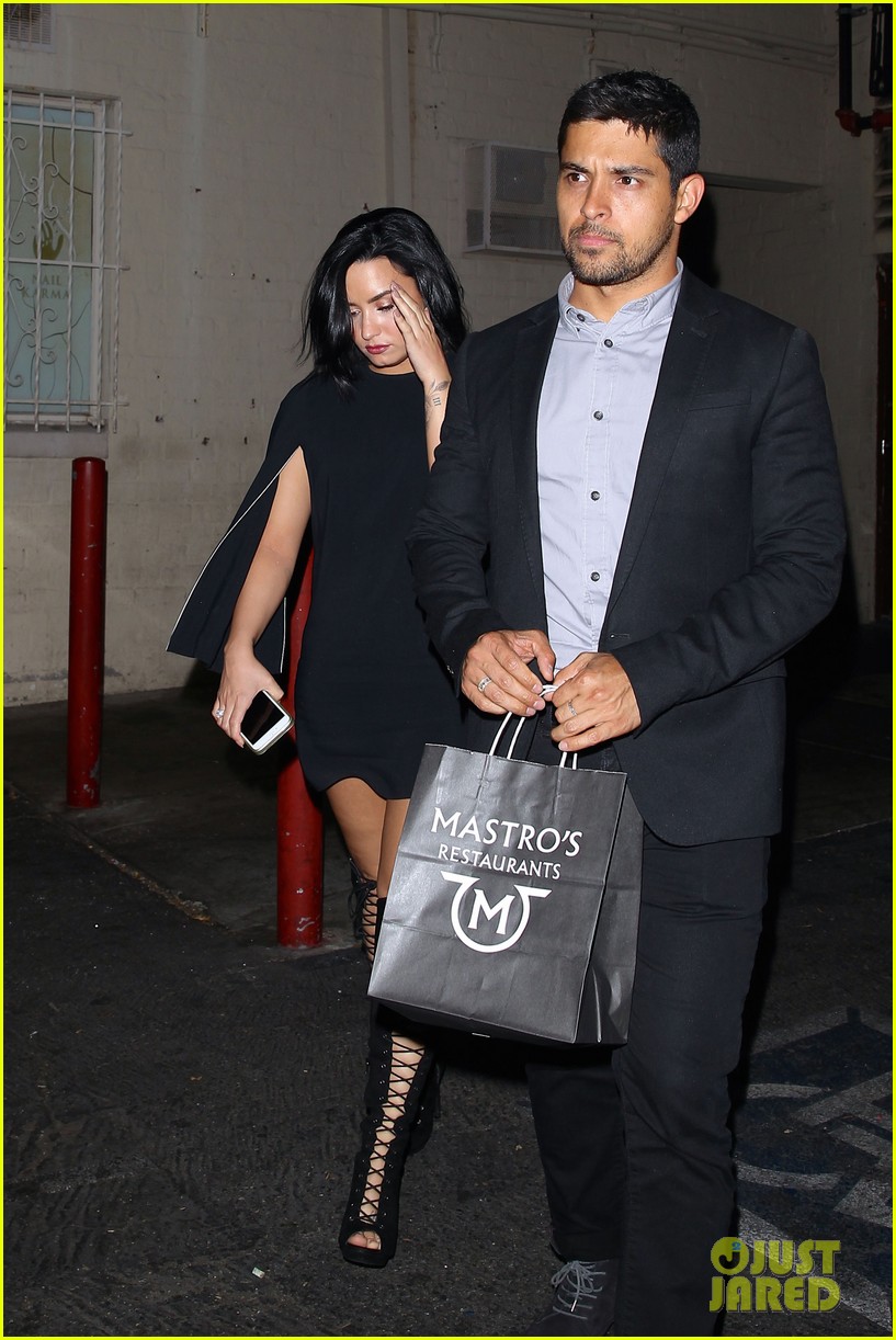 Demi Lovato & Wilmer Valderrama Have a Night Out After 'Jimmy Kimmel' Taping
