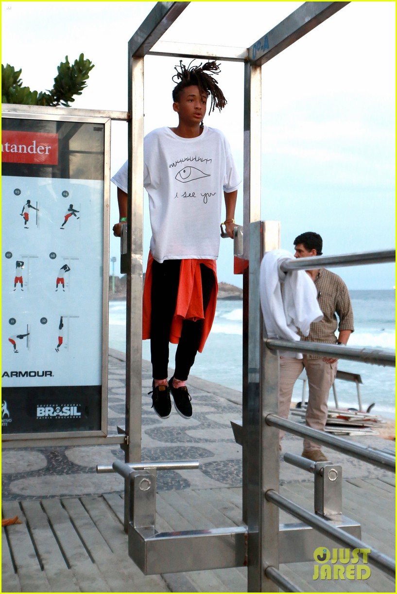 Jaden Smith Goes Sight-Seeing in Rio Ahead of LV Cruise Collection Fashion Show