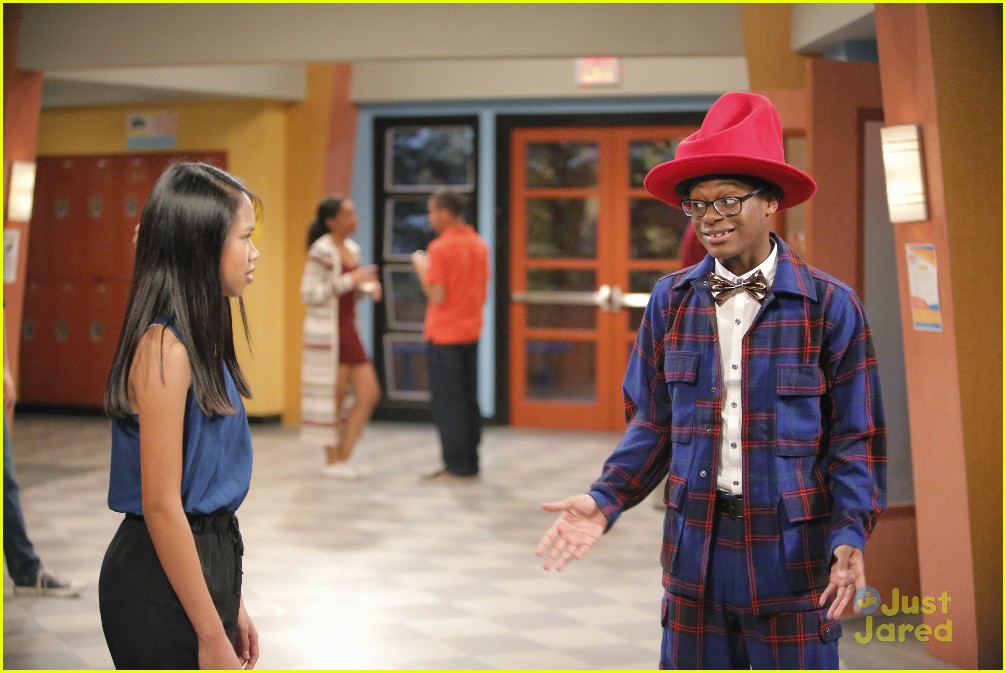 Zendaya Becomes An Old Man on Tonight's 'K.C. Undercover'