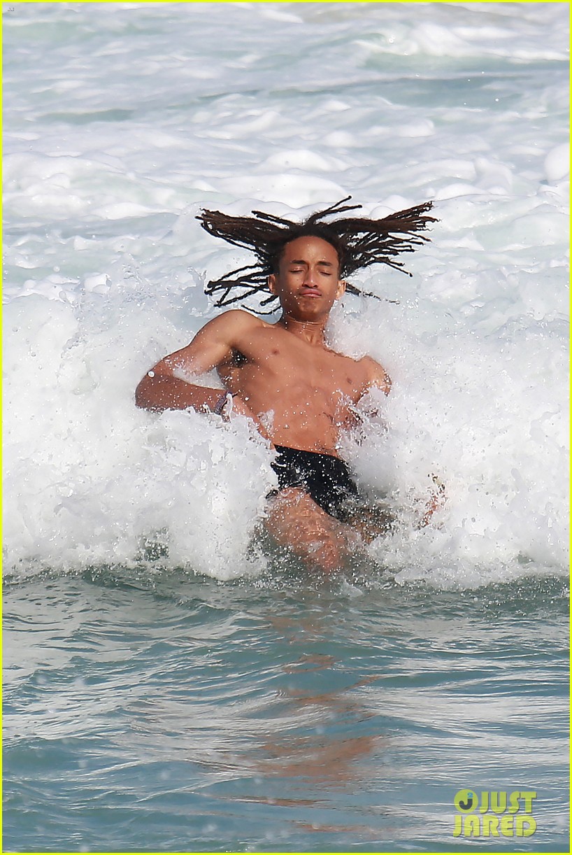 Jaden Smith Goes Shirtless, Wears His Underwear at the Beach