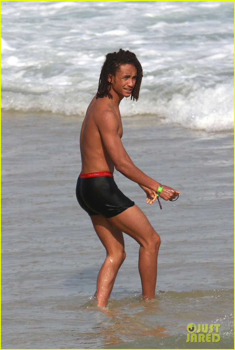 Jaden Smith Goes Shirtless, Wears His Underwear at the Beach