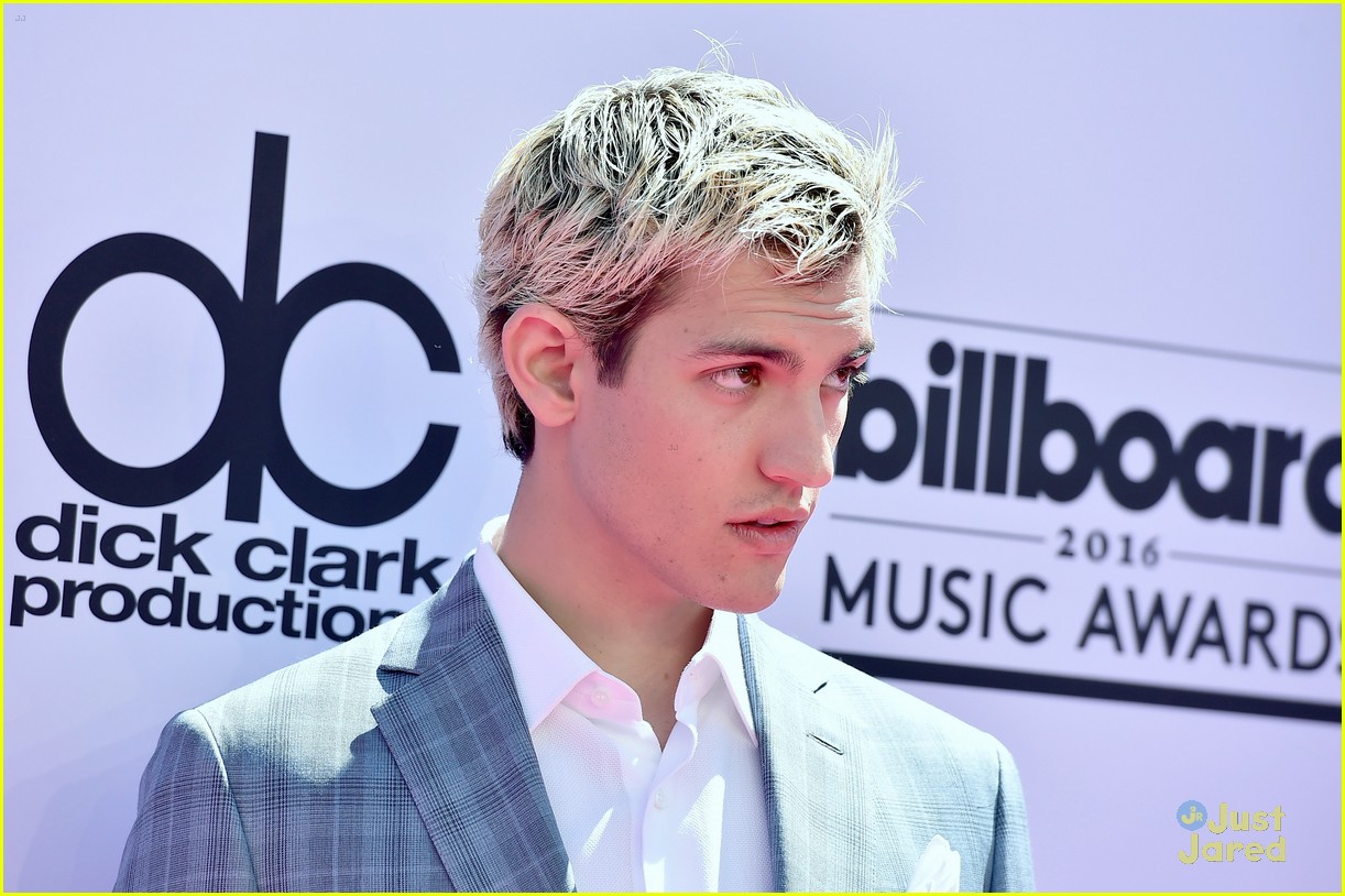 Trevor Jackson & Nick Hissom Hit Billboard Music Awards 2016 in Vegas