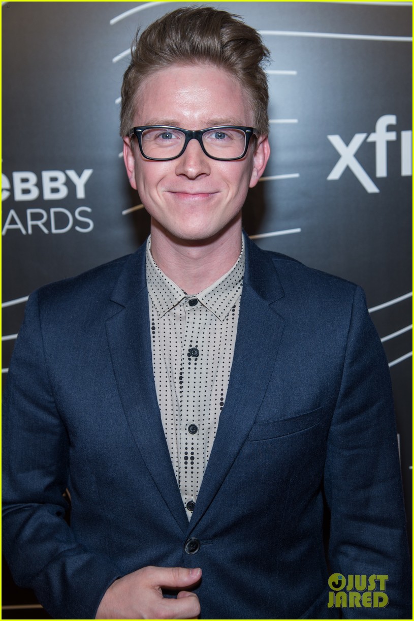 Tyler Oakley Wins Best Web Personality at Webby Awards 2016