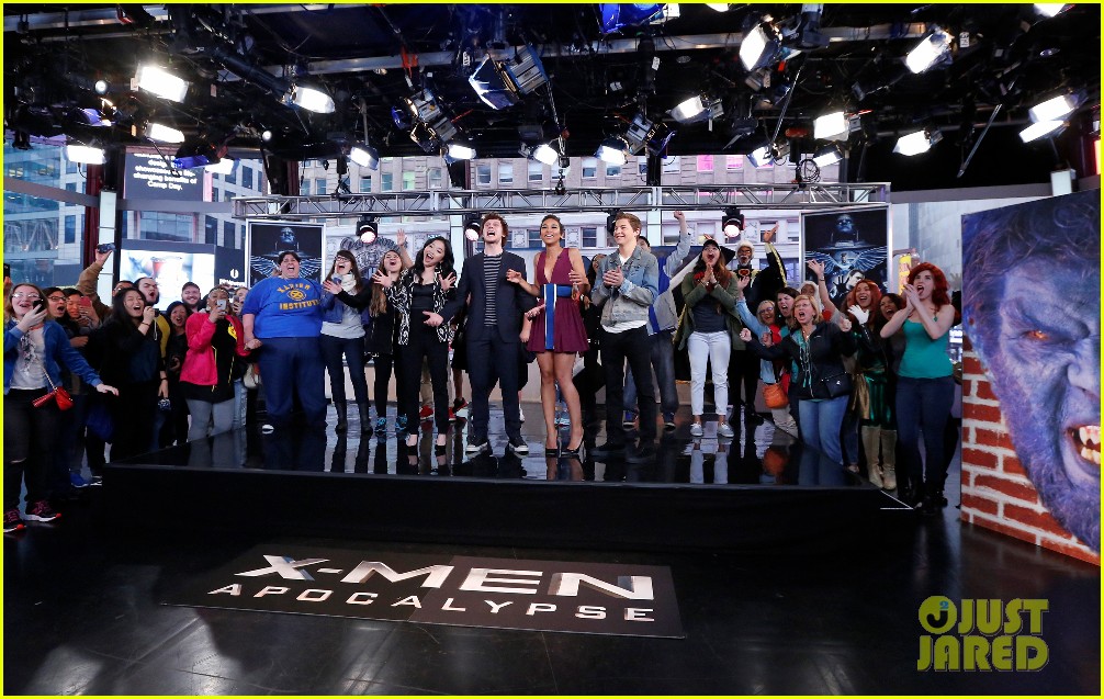 An 'X-Men: Apocalypse' Star Found Out She Was Cast During History Class!