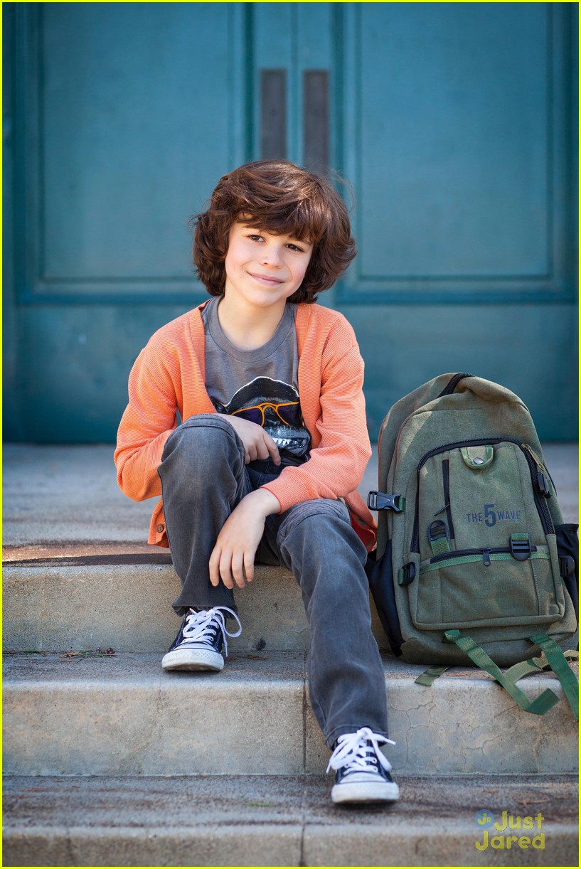 Transparent's Zackary Arthur Shares 10 Fun Facts With JJJ!