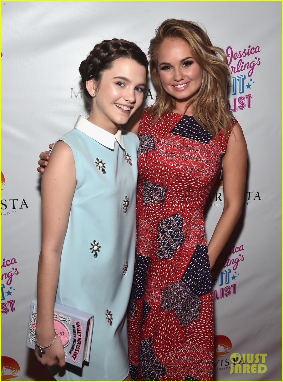 Debby Ryan Premieres 'Jessica Darling's It List' With the Whole Cast!