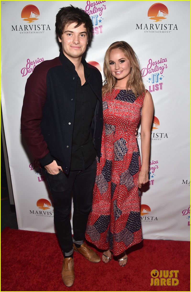 Debby Ryan Premieres 'Jessica Darling's It List' With the Whole Cast!
