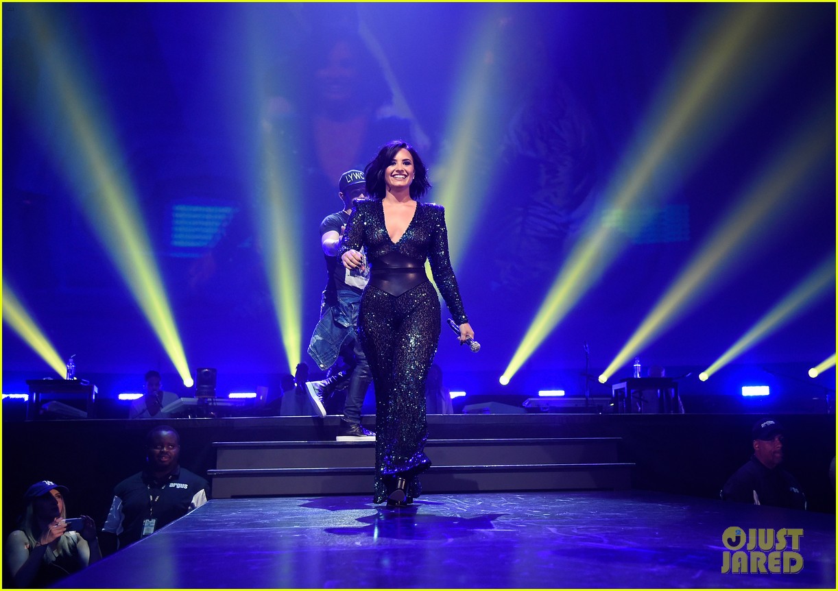 Demi Lovato Debuts New Single 'Body Say' in Concert (Video)
