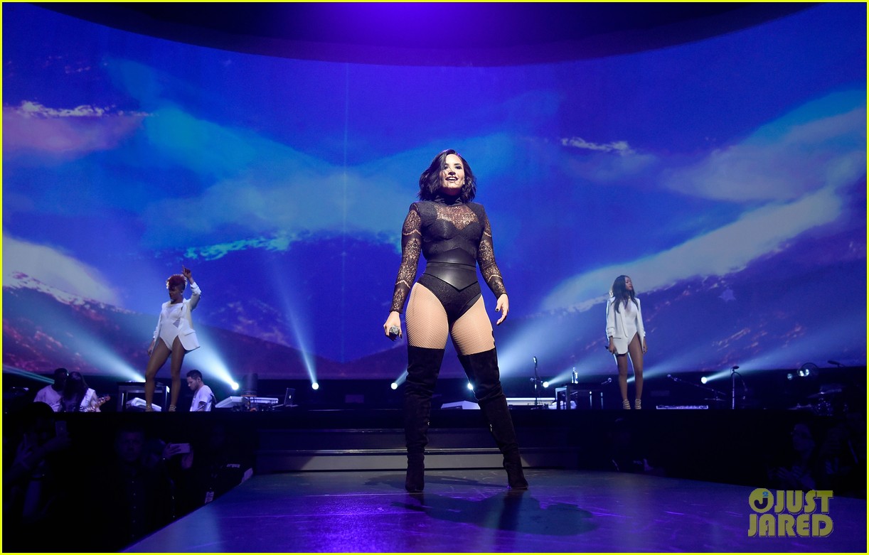 Demi Lovato Debuts New Single 'Body Say' in Concert (Video)
