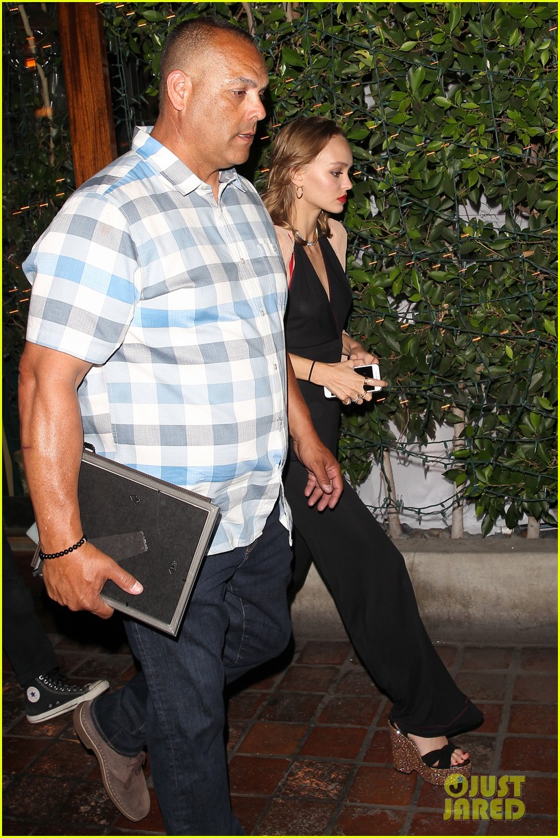 Lily-Rose Depp Grabs Dinner With Dad Johnny Depp