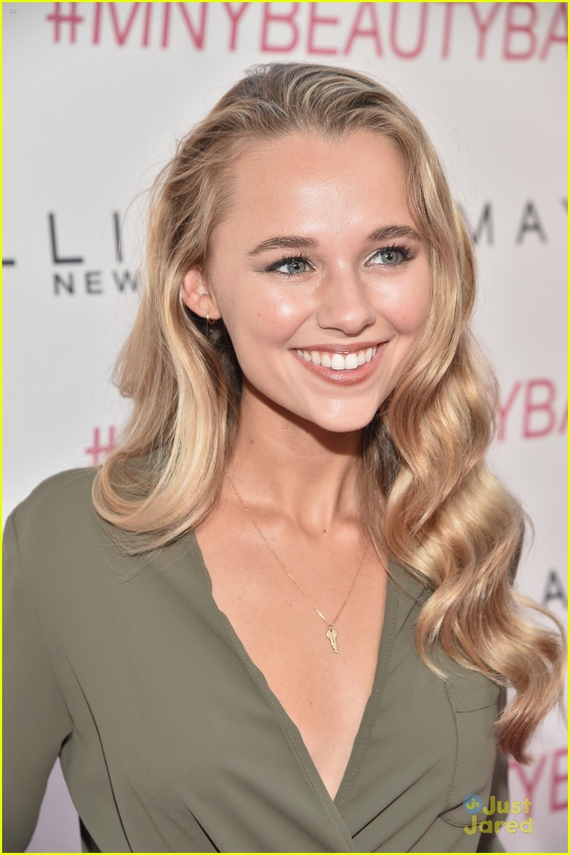 Alli Simpson & Skai Jackson Join Gigi Hadid at Maybelline New York's LA Beauty Bash