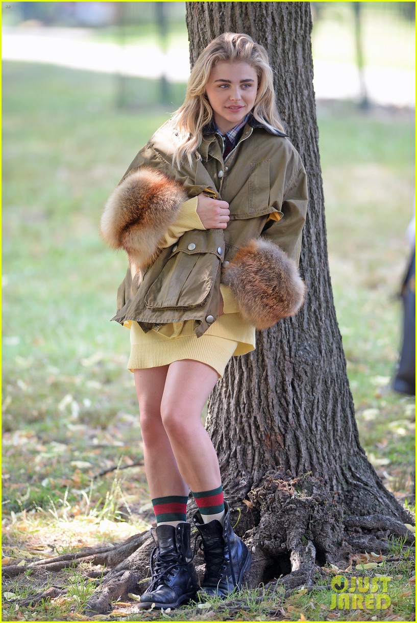 Chloe Moretz & Brooklyn Beckham Jet Back to L.A. After Her Photo Shoot