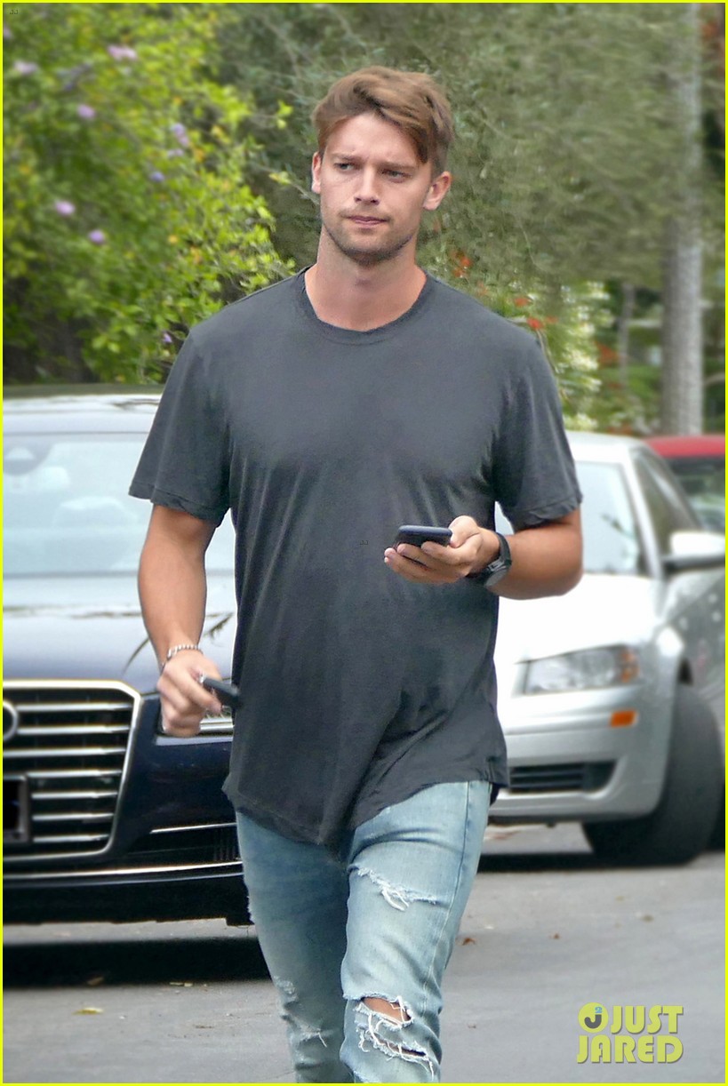Patrick Schwarzenegger Heads Out After Relaxing Memorial Day Weekend